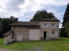 Charmante Fermette avec Jardin, Proche Randonnées et Ski, à Lavoine - FR-1-489-136 Lavoine